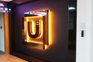 3d signage dubai